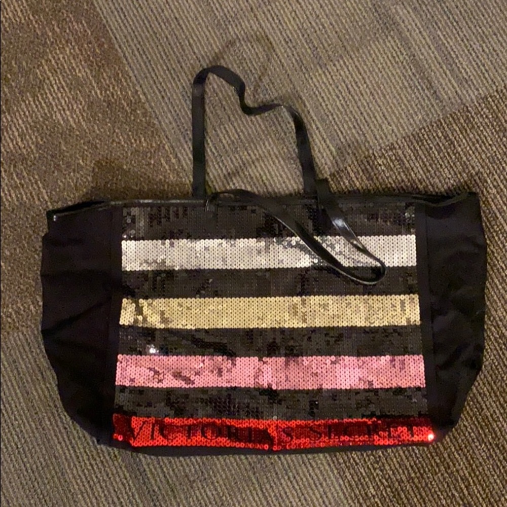 VS Duffel Bag